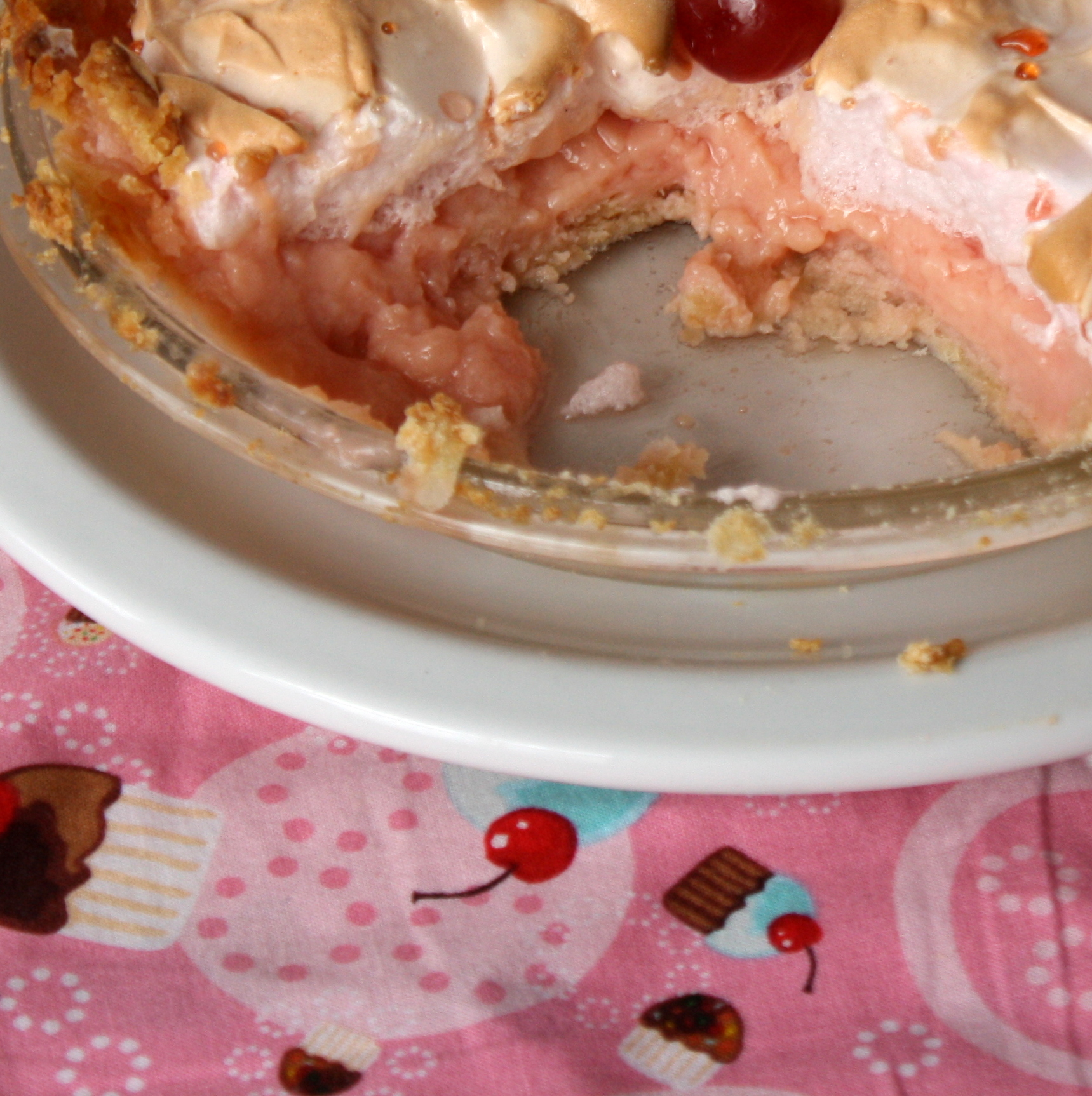 Pink Meringue Pie | TeaspoonofSpice.com