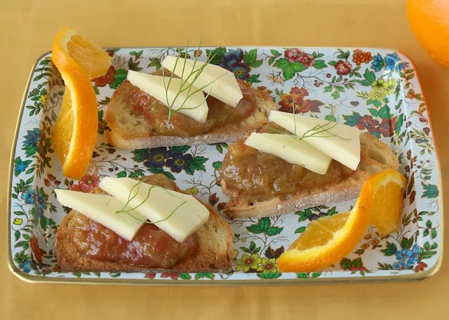 Crostini Toasts with Orange Rhubarb Sauce | Teaspoonofspice.com