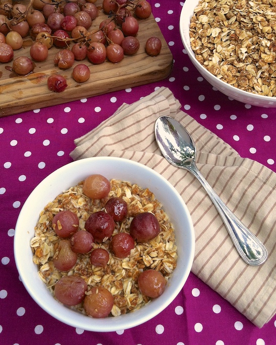 Honey Roasted Grapes with Peanut Butter Granola | Teaspoonofspice.com
