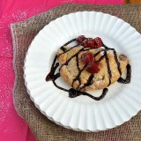 Surprise your chocolate lover with this calzone stuffed with chocolate sauce and raspberries! Recipe at TeaspoonofSpice.com