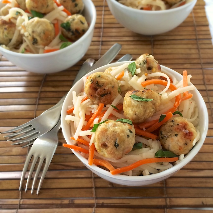 Gluten Free Thai Turkey Meatballs with Rice Noodles | Teaspoonofspice.com