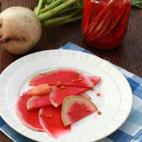 Quick Radish Pickles for PICNIC WEEK