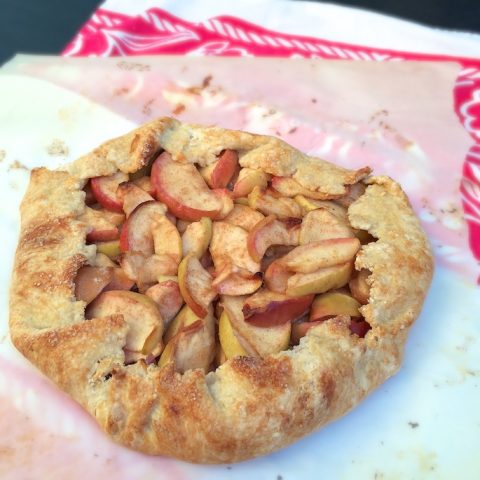 Easy Rustic Maple Apple Pie