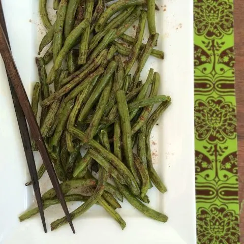 Chinese 5 Spice Roasted Green Beans: Green Bean Recipe Roundup
