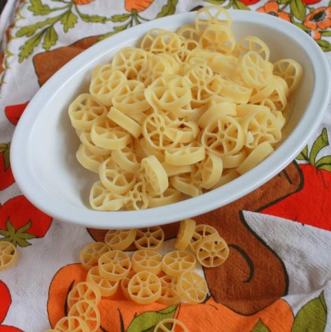 #HealthyKitchenHacks Shorten pasta cooking time