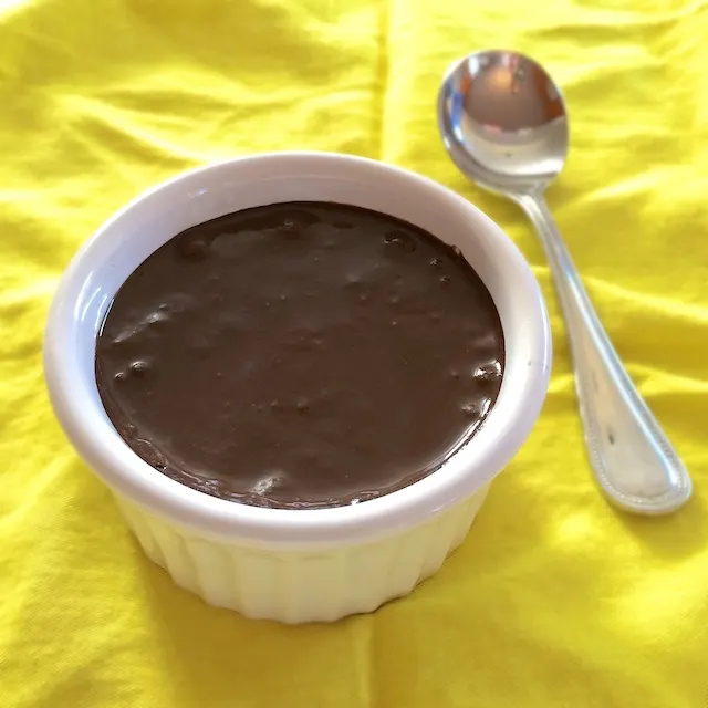 #HealthyKitchenHacks: No Bake, No Sugar Chocolate Pudding