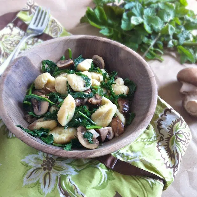 27 Delicious Ways To Enjoy Leafy Greens -like Gnocchi with Greens and Mushrooms @tspbasil