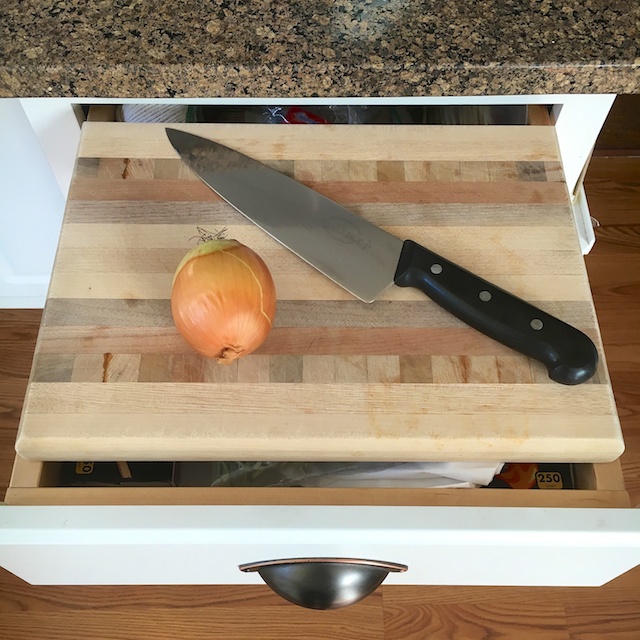 Healthy Kitchen Hacks - How to Make Extra Counter Space Instantly @tspbasil
