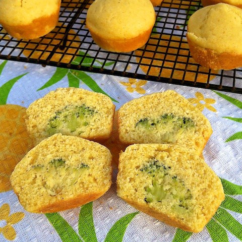 Add some veggies to your kids snack the fun way with this peek-a-boo muffins.