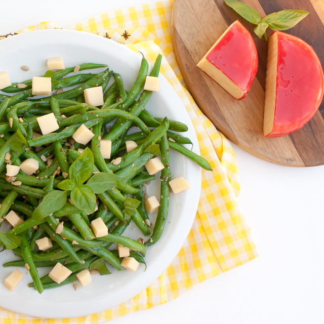 Microwaved Green Beans with Sunflower Seeds and Gouda