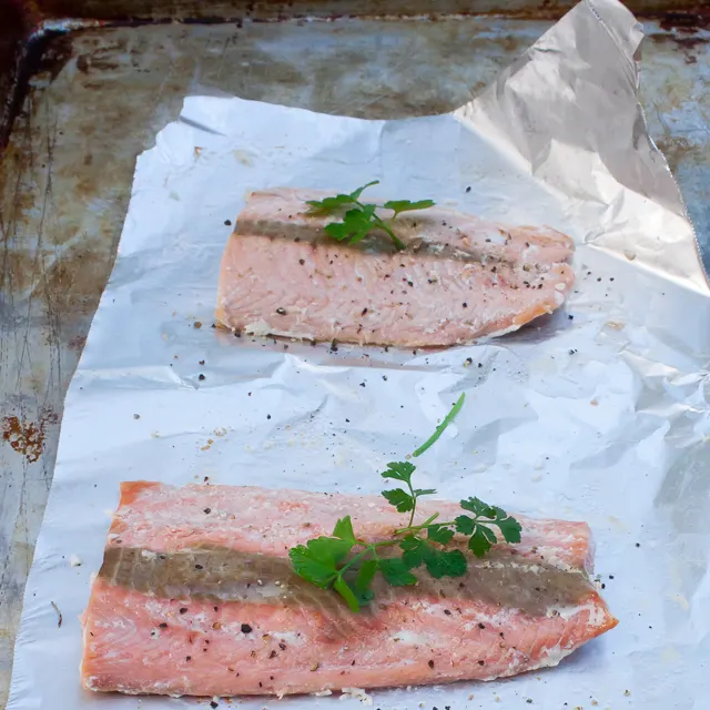 Healthy Kitchen Hacks: Cook Fish from Frozen - Roasted Salmon | @TspCurry