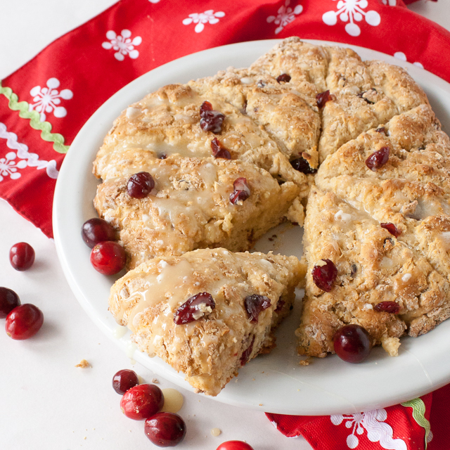 Easy to whip up for last minute guests - or cookie exchanges: EGGNOG CRANBERRY SCONES | @TspCurry - TeaspoonOfSpice.com