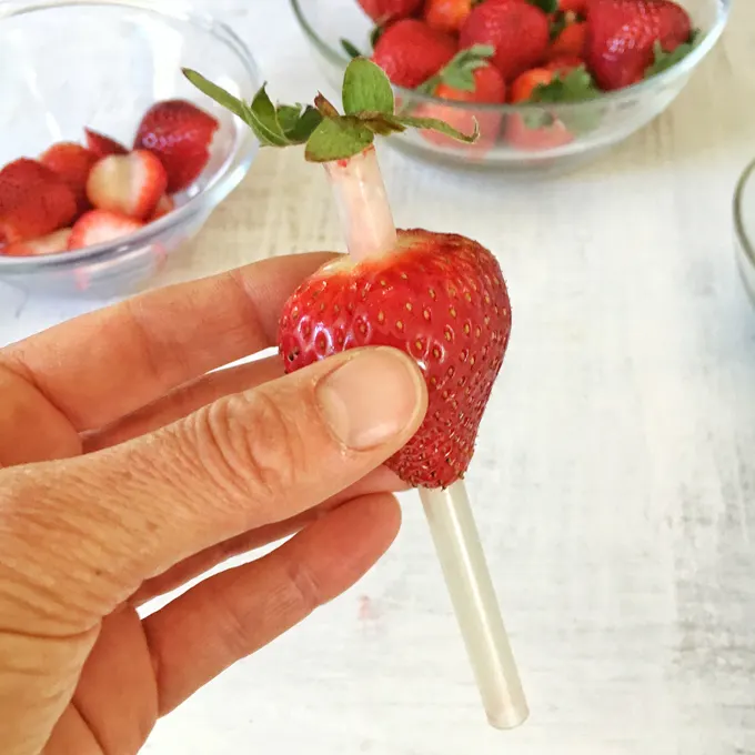 Easy Way To Hull Strawberries