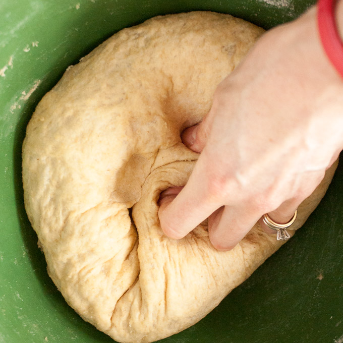 Everything Bagel Bubble Bread | @Tspcurry
